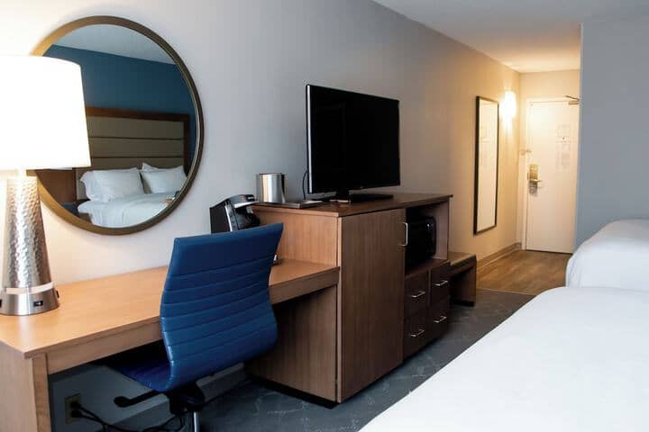 Room 11 of 56